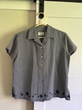 Vue by Chico's Black & White Gingham Button-Up Blouse
